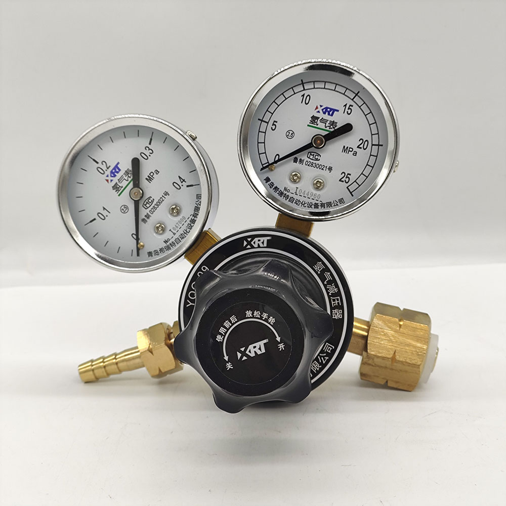 氫氣減壓器YQQ-09，0.4x25mpa.jpg