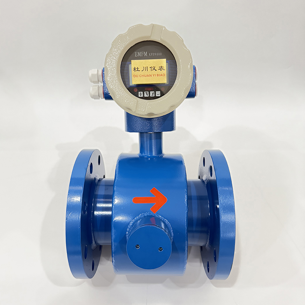 銘曼電磁流量計，四氟，DN100，刮刀電級.jpg